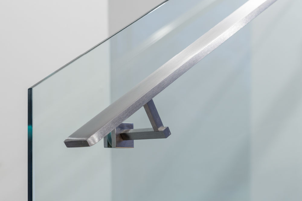 glass side mounted aluminum handrails
